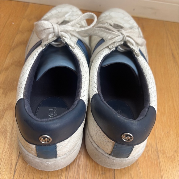 Michael Kors Leather Sneakers Size 8.5 - Picture 1 of 2